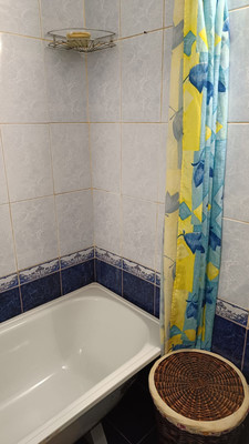 Продам трехкомнатную (3-комн.) квартиру, Победы ул, 16, Нижний Тагил г