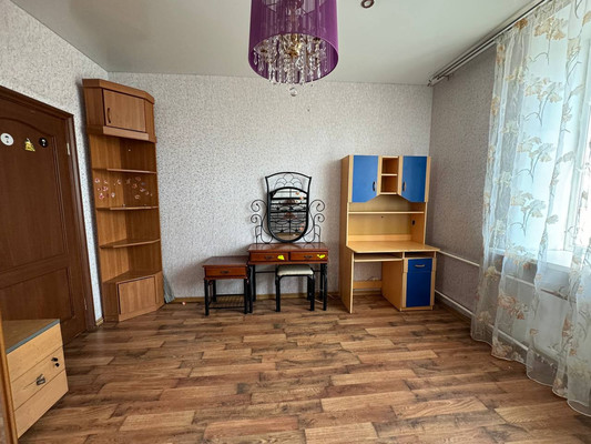Продам трехкомнатную (3-комн.) квартиру, Культурная ул, 19, Комсомольск-на-Амуре г