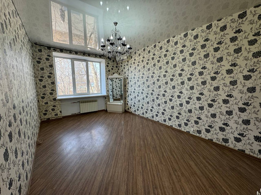 Продам трехкомнатную (3-комн.) квартиру, Культурная ул, 19, Комсомольск-на-Амуре г
