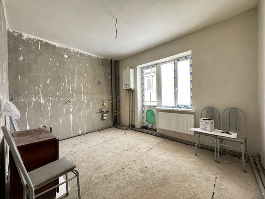 Продам трехкомнатную (3-комн.) квартиру, Братьев Беровых ул, 54ка, Нальчик г