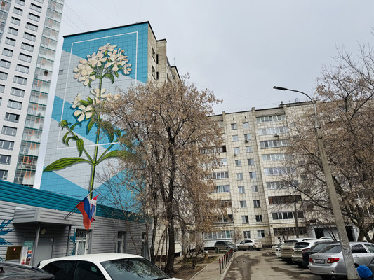 Продам трехкомнатную (3-комн.) квартиру, Веселая ул, 1, Пермь г