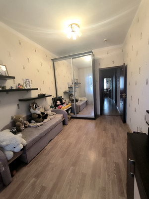 Продам трехкомнатную (3-комн.) квартиру, Ярославское ш, 107к2, Москва г