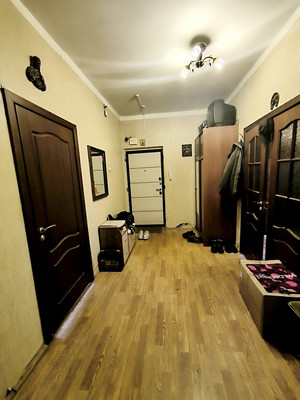 Продам трехкомнатную (3-комн.) квартиру, Ярославское ш, 107к2, Москва г