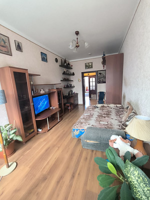 Продам трехкомнатную (3-комн.) квартиру, Ярославское ш, 107к2, Москва г