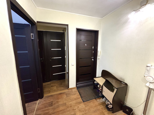 Продам многокомнатную квартиру, Федюнинского проезд, 18, Брянск г