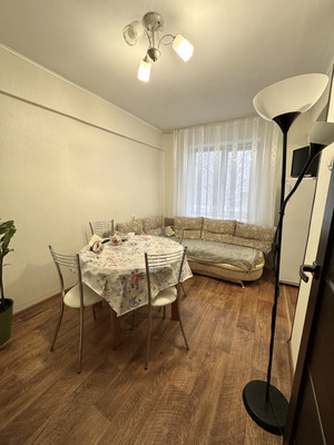 Продам многокомнатную квартиру, Федюнинского проезд, 18, Брянск г