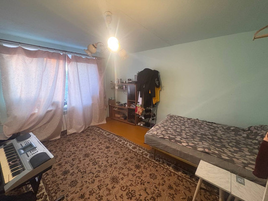 Продам однокомнатную (1-комн.) квартиру, Черноисточинское ш, 16, Нижний Тагил г