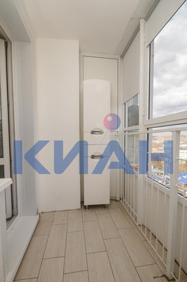 Продам двухкомнатную (2-комн.) квартиру, Лесопарковая ул, 21, Красноярск г