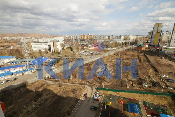 Продам двухкомнатную (2-комн.) квартиру, Лесопарковая ул, 21, Красноярск г