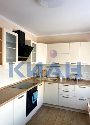 Продам двухкомнатную (2-комн.) квартиру, Новосибирская ул, 1, Красноярск г