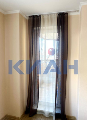 Продам двухкомнатную (2-комн.) квартиру, Новосибирская ул, 1, Красноярск г