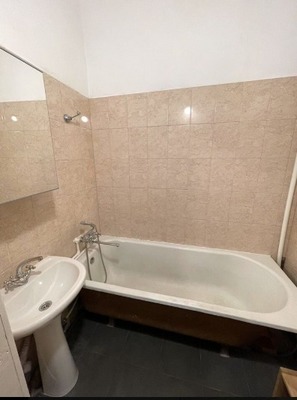 Продам двухкомнатную (2-комн.) квартиру, Большая Садовая ул, 34А, Ростов-на-Дону г