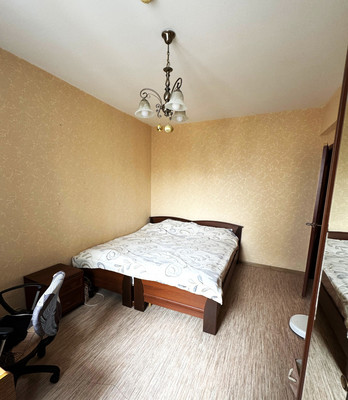 Продам двухкомнатную (2-комн.) квартиру, Байкальская ул, 202/13, Иркутск г