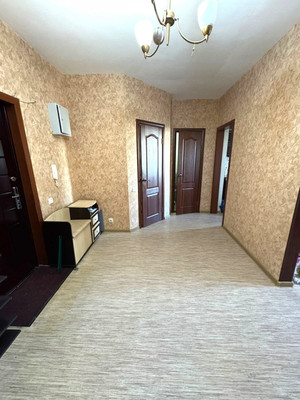 Продам двухкомнатную (2-комн.) квартиру, Байкальская ул, 202/13, Иркутск г
