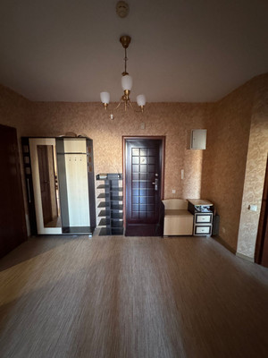 Продам двухкомнатную (2-комн.) квартиру, Байкальская ул, 202/13, Иркутск г