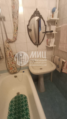 Продам трехкомнатную (3-комн.) квартиру, Чехова ул, 32, Удельная дп