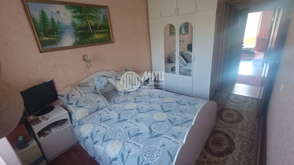 Продам трехкомнатную (3-комн.) квартиру, Чехова ул, 32, Удельная дп