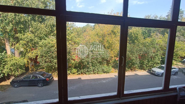 Продам трехкомнатную (3-комн.) квартиру, Чехова ул, 32, Удельная дп