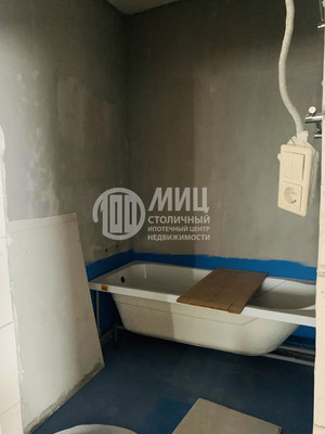 Продам двухкомнатную (2-комн.) квартиру, Новгородская ул, 5к1, Москва г