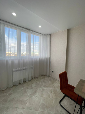 Продам однокомнатную (1-комн.) квартиру, им. Героя Яцкова И.В. ул, 19к2, Краснодар г