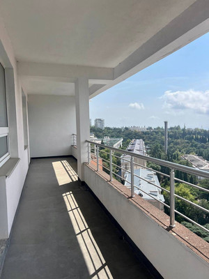 Продам однокомнатную (1-комн.) квартиру, Свердлова ул, 48ак6, Ялта г