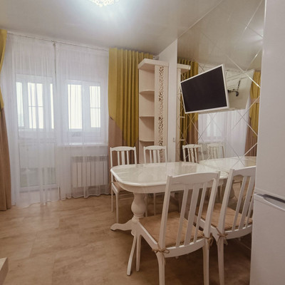 Продам двухкомнатную (2-комн.) квартиру, Логинова ул, 2, Медведево пгт