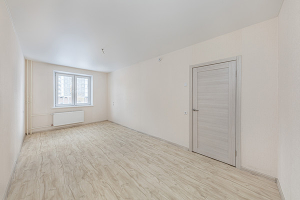 Продам трехкомнатную (3-комн.) , Краснопольский пр-кт, 30, Челябинск г