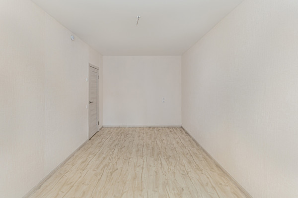 Продам трехкомнатную (3-комн.) , Краснопольский пр-кт, 30, Челябинск г