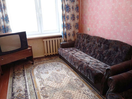 Продам комнату в 7-комн. квартире, 2-я Заводская ул, 17, Красково п