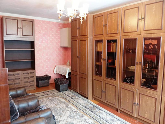 Продам комнату в 7-комн. квартире, 2-я Заводская ул, 17, Красково п
