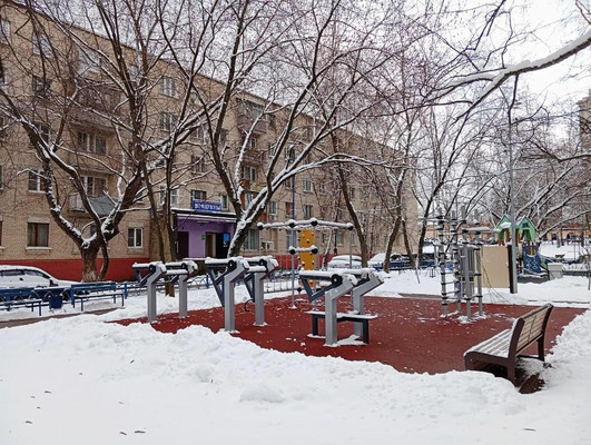 Продам комнату в 7-комн. квартире, 2-я Заводская ул, 17, Красково п