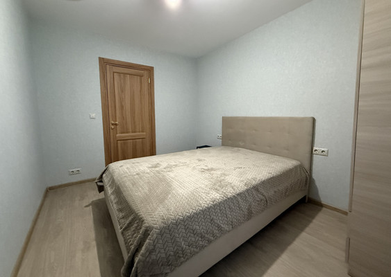 Продам двухкомнатную (2-комн.) квартиру, Песчаная ул, 4, Москва г