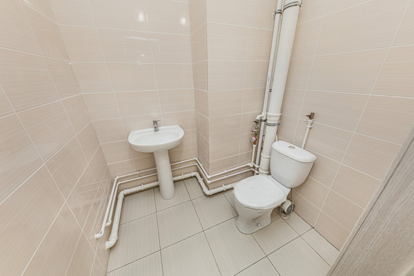 Продам трехкомнатную (3-комн.) , Краснопольский пр-кт, 24, Челябинск г