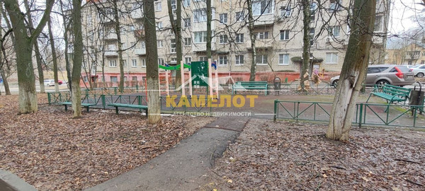 Продам двухкомнатную (2-комн.) квартиру, Ильича ул, 32, Чехов г