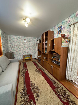 Продам двухкомнатную (2-комн.) квартиру, Декабристов ул, 121, Казань г