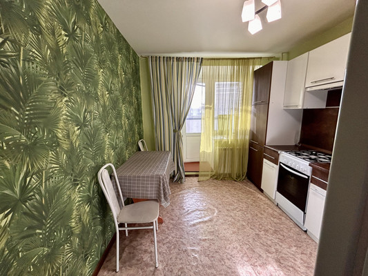 Продам однокомнатную (1-комн.) квартиру, Чкалова ул, 7б, Казань г