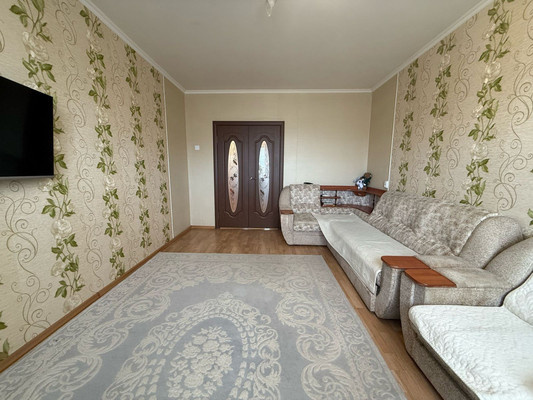Продам трехкомнатную (3-комн.) квартиру, Ноксинский Спуск ул, 16, Казань г