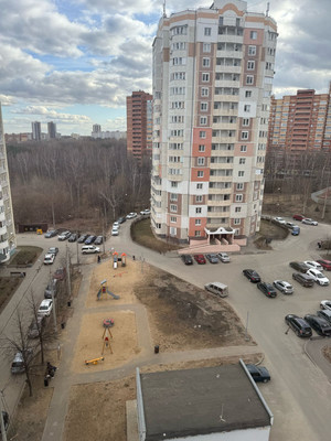 Продам трехкомнатную (3-комн.) квартиру, Ноксинский Спуск ул, 16, Казань г