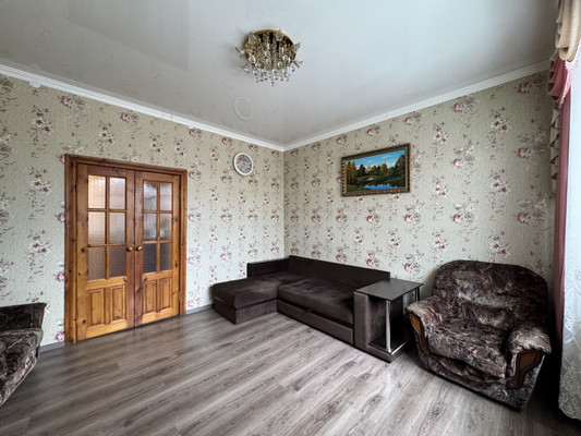Продам многокомнатную квартиру, Фокина ул, 32, Радица-Крыловка рп