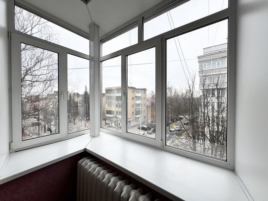 Продам многокомнатную квартиру, Фокина ул, 32, Радица-Крыловка рп