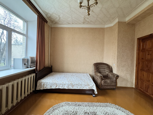 Продам многокомнатную квартиру, Фокина ул, 32, Радица-Крыловка рп