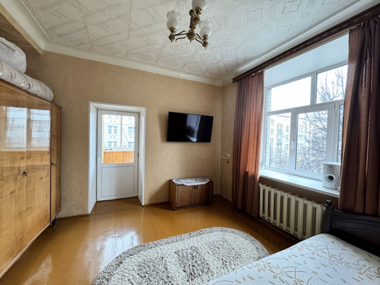 Продам многокомнатную квартиру, Фокина ул, 32, Радица-Крыловка рп
