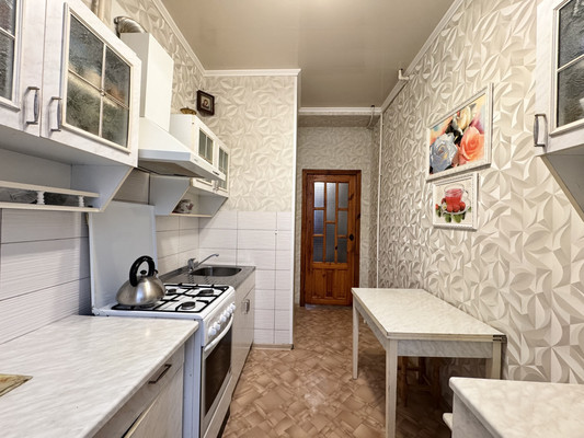 Продам многокомнатную квартиру, Фокина ул, 32, Радица-Крыловка рп