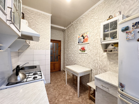 Продам многокомнатную квартиру, Фокина ул, 32, Радица-Крыловка рп