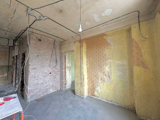 Продам трехкомнатную (3-комн.) квартиру, Красных Зорь ул, 25, Ростов-на-Дону г