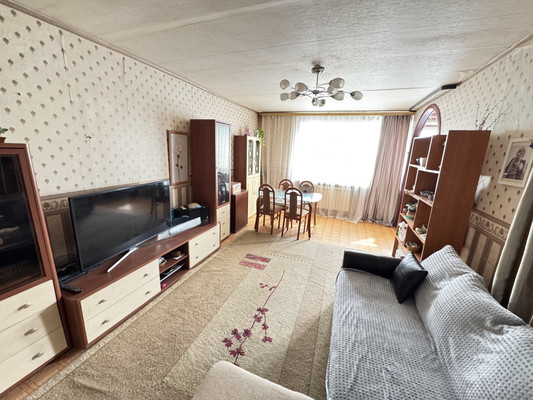 Продам трехкомнатную (3-комн.) квартиру, Юбилейная ул, 25, Люберцы г