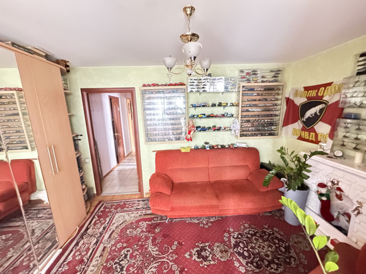 Продам трехкомнатную (3-комн.) квартиру, Юбилейная ул, 25, Люберцы г