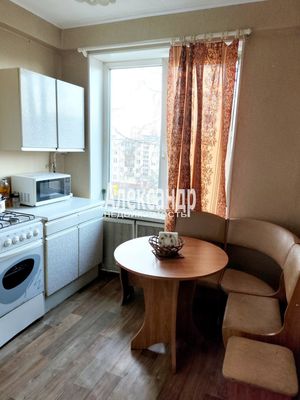 Продам двухкомнатную (2-комн.) квартиру, Витебский пр-кт, 23к3, Санкт-Петербург г