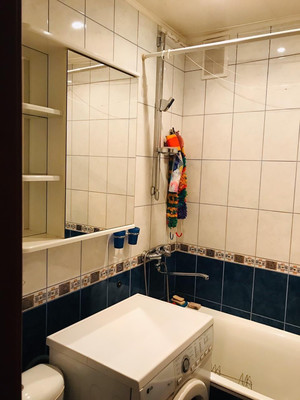 Продам двухкомнатную (2-комн.) квартиру, Героев-североморцев пр-кт, 55, Мурманск г