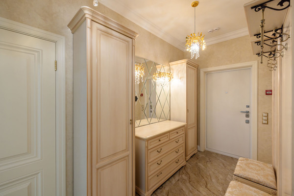 Сдам трехкомнатную (3-комн.) квартиру, Староалексеевская ул, 5а, Москва г